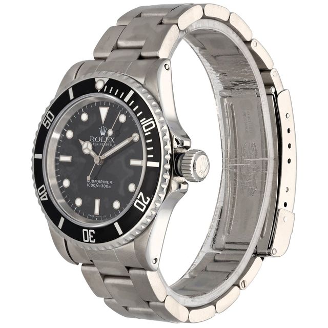 Rolex Submariner 14060 Image 2